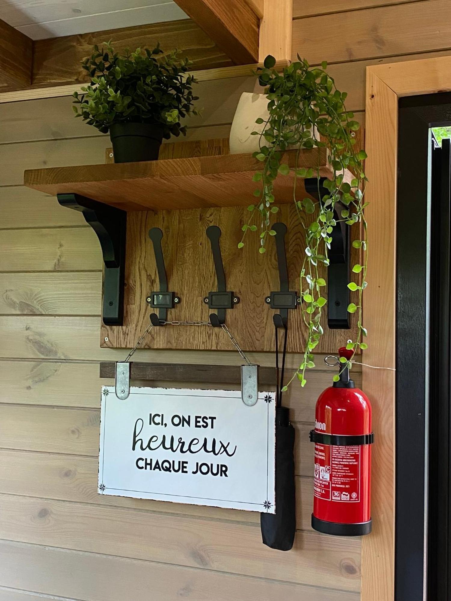 La Tiny House De Nanou Konuk evi Rochefort Dış mekan fotoğraf