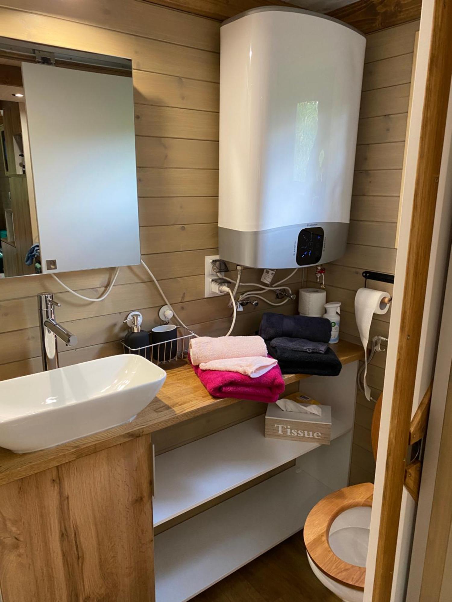 La Tiny House De Nanou Konuk evi Rochefort Dış mekan fotoğraf