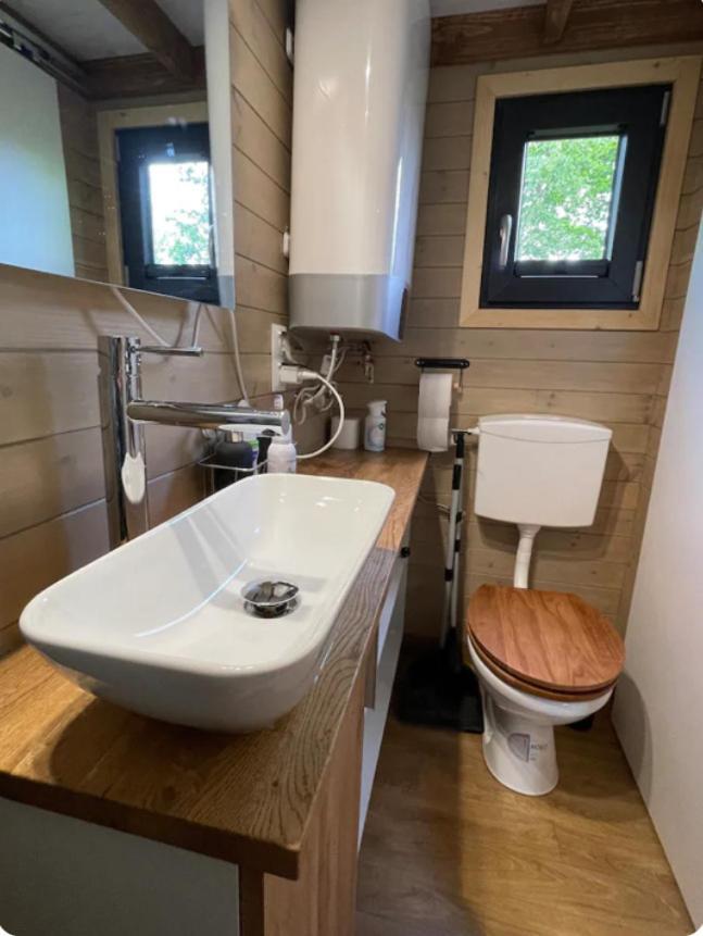 La Tiny House De Nanou Konuk evi Rochefort Dış mekan fotoğraf